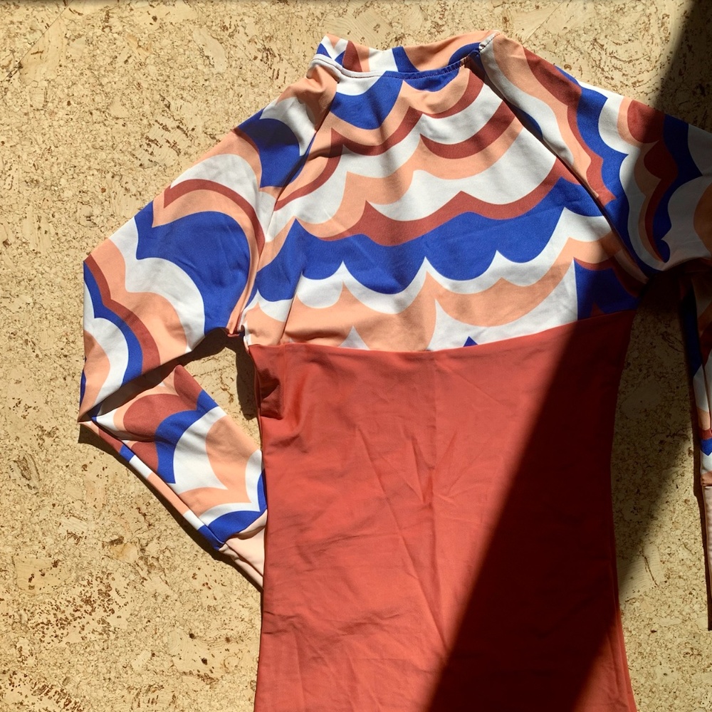 New Seea Rashguard, Size Small, Multi-Colored - image 2